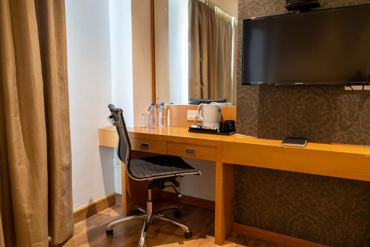 Cag Pride Hotell Coimbatore Exteriör bild
