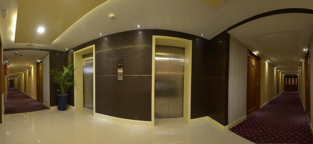 Cag Pride Hotell Coimbatore Exteriör bild