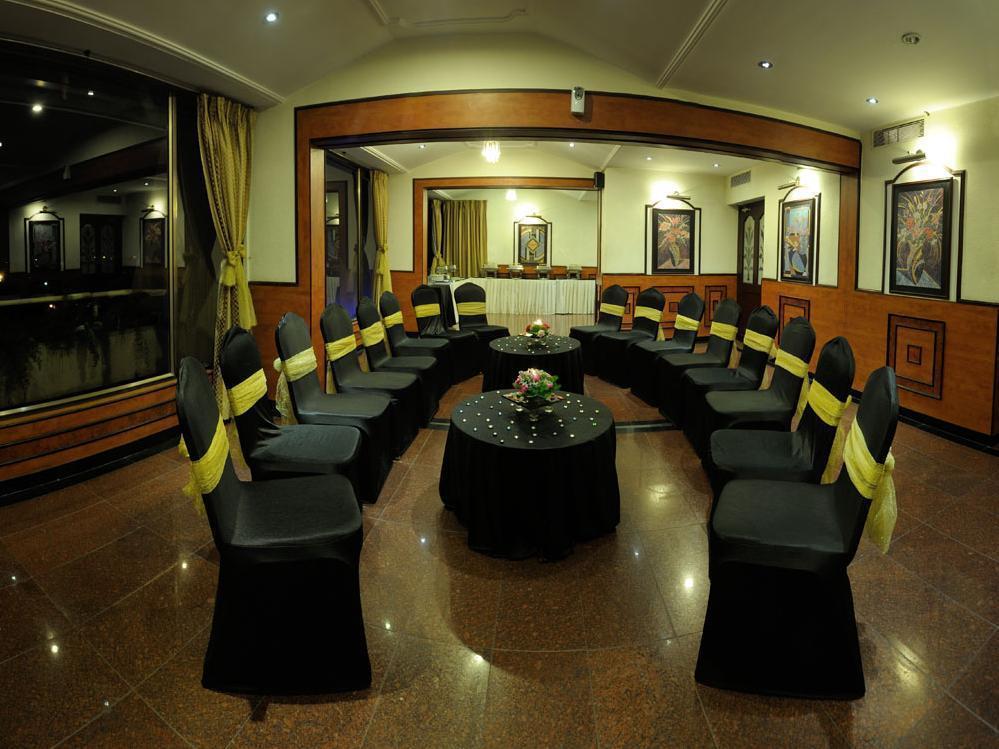 Cag Pride Hotell Coimbatore Exteriör bild