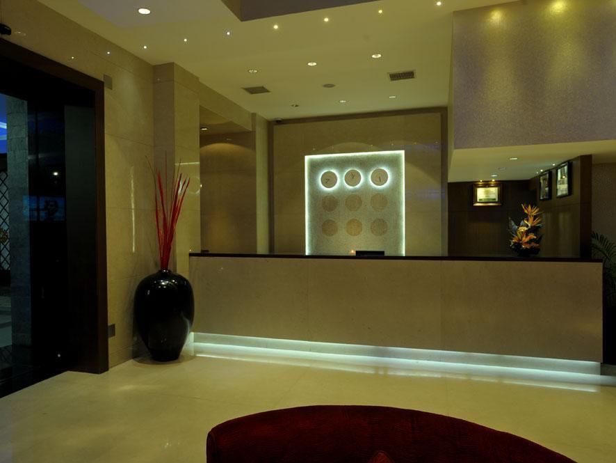 Cag Pride Hotell Coimbatore Exteriör bild