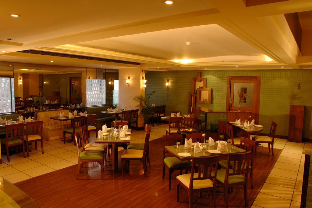 Cag Pride Hotell Coimbatore Exteriör bild